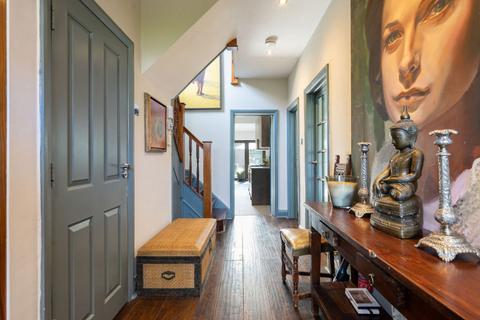 5 bedroom detached house to rent, Copse Hill, London, West Wimbledon SW20