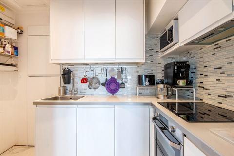 2 bedroom flat to rent, Gloucester Road, London SW7
