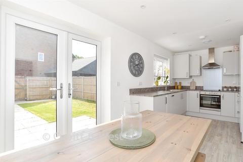 3 bedroom semi-detached house for sale, Oriel Road, Horsham, West Sussex