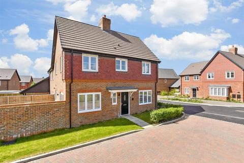 3 bedroom semi-detached house for sale, Oriel Road, Horsham RH12