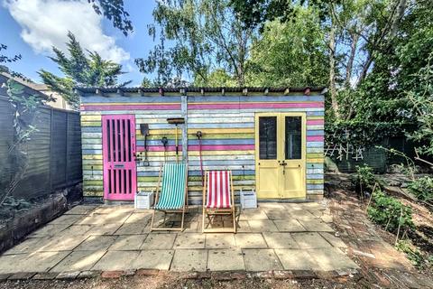16 Cedar Road, Portswood, Southampton, SO14 6HL