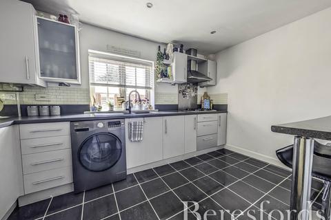 2 bedroom duplex for sale, Hythe Hill, Colchester, CO1