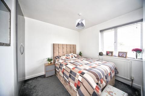 undefined, Dorel Close, Luton