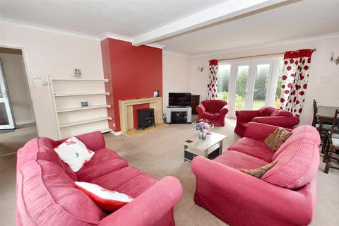 4 bedroom detached house for sale, Abbey Close, Sheringham