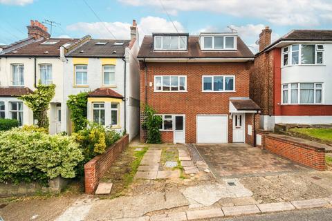 365 Alexandra Road, London, N10 2ET