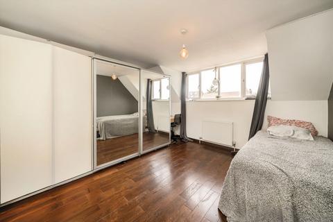 365 Alexandra Road, London, N10 2ET
