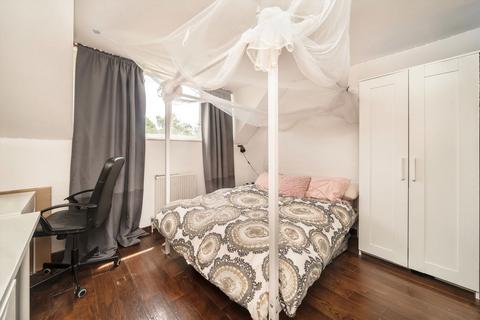 365 Alexandra Road, London, N10 2ET