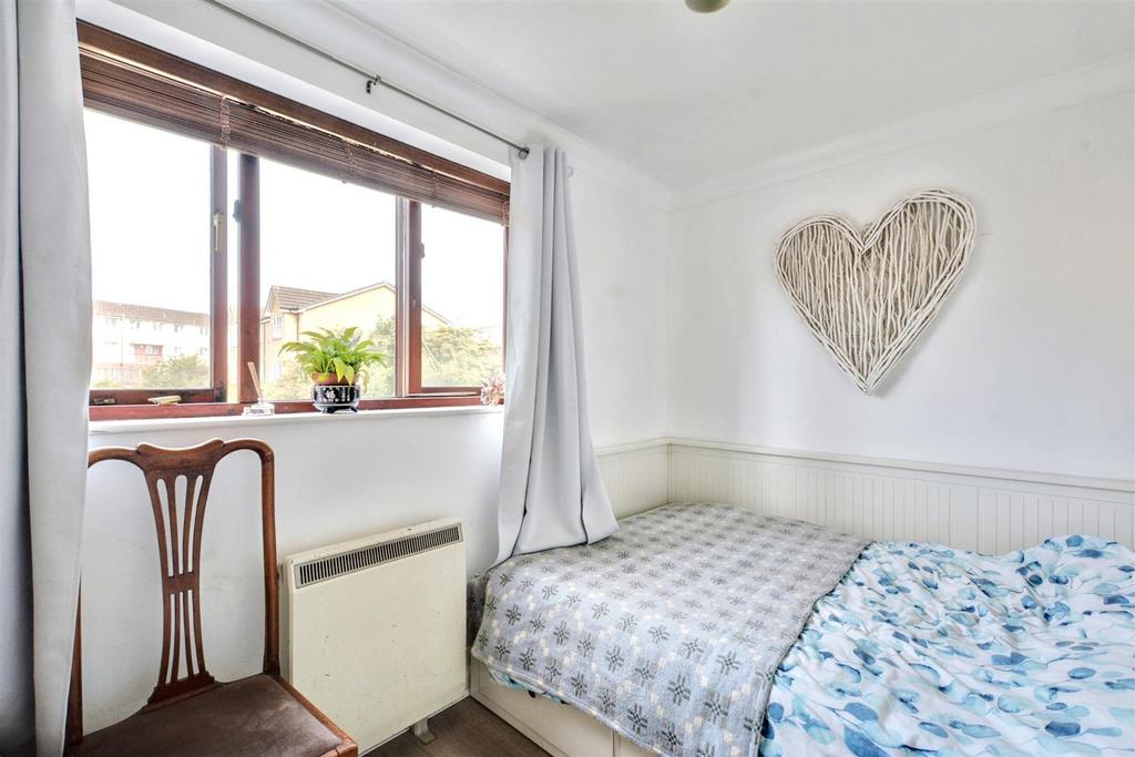 Bedroom 2 1.jpeg
