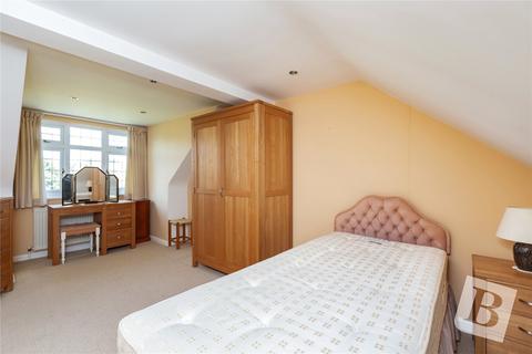 25 Acacia Gardens, Upminster, RM14 1HT