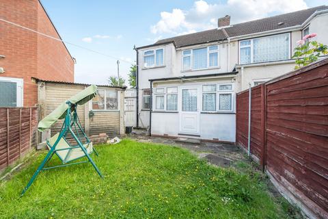 3 bedroom semi-detached house for sale, Taunton Way, Stanmore, HA7