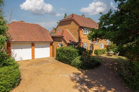 4 bedroom detached house for sale, Ripley Way, Epsom