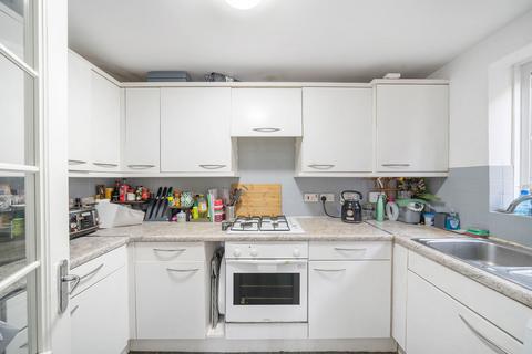 Flat 5, 1 Arborfield Close, London, SW2 3NX
