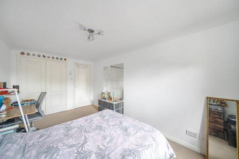 Flat 5, 1 Arborfield Close, London, SW2 3NX