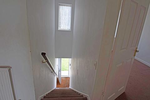 2 bedroom flat for sale, Abbots Way, Princes Risborough HP27