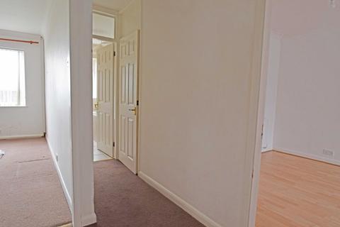 2 bedroom flat for sale, Abbots Way, Princes Risborough HP27