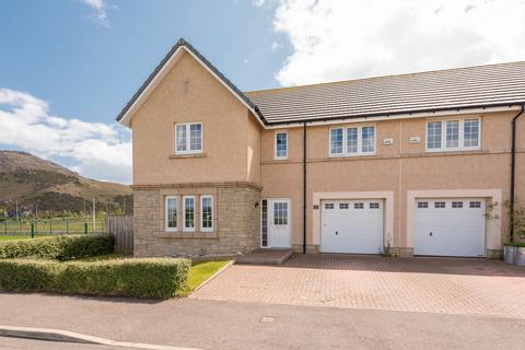 18 Farquharson Rest, North Berwick, EH39 5FJ