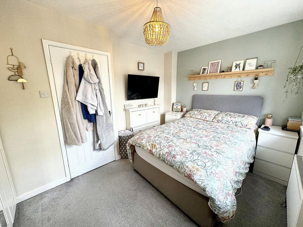 Rear Bedroom
