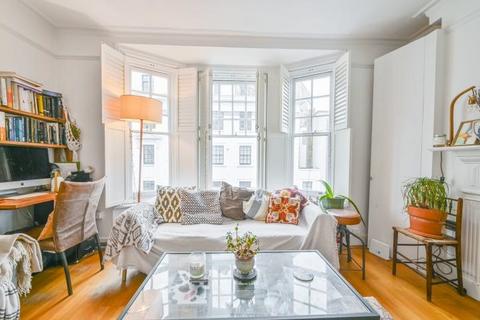 1 bedroom flat for sale, Furnival Mansions, Wells Street, London, W1T