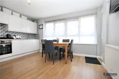 2 bedroom flat for sale, Chetwode Road, Surrey KT20