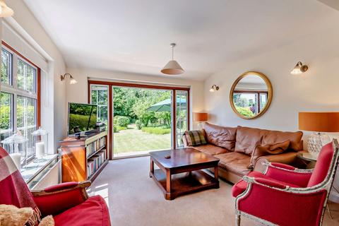 3 bedroom detached house for sale, Well Road, Otford, Sevenoaks, Kent