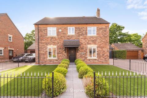 5 bedroom detached house for sale