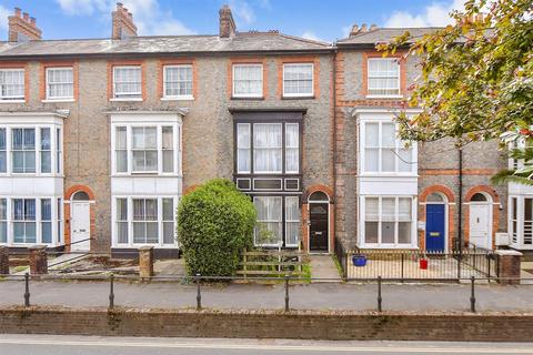 undefined, Carisbrooke Road, Newport, Isle of Wight