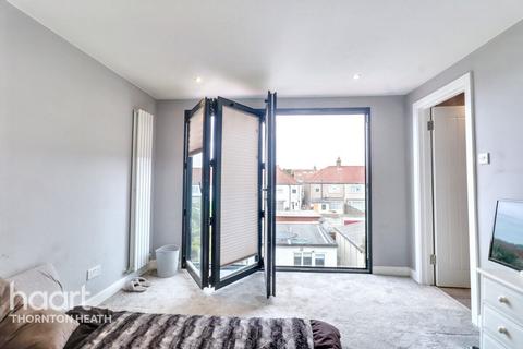 4 bedroom semi-detached house for sale, Abbotts Road, MITCHAM
