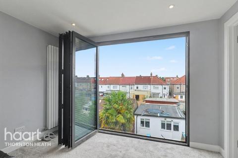 4 bedroom semi-detached house for sale, Abbotts Road, MITCHAM