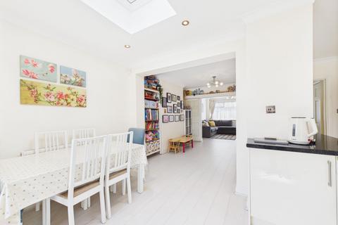 16 Torbay Road, Harrow, HA2 9QH