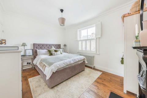 120 Haliburton Road, Twickenham, TW1 1PH