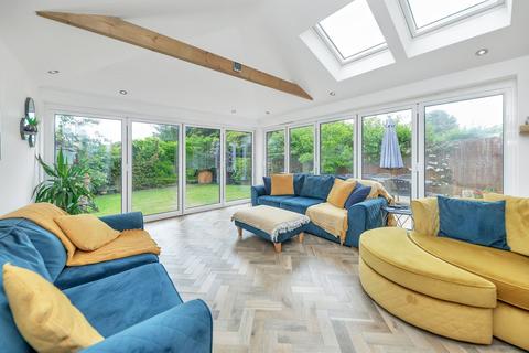undefined, The Lawns Close, Royston SG8