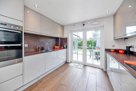 undefined, The Lawns Close, Royston SG8