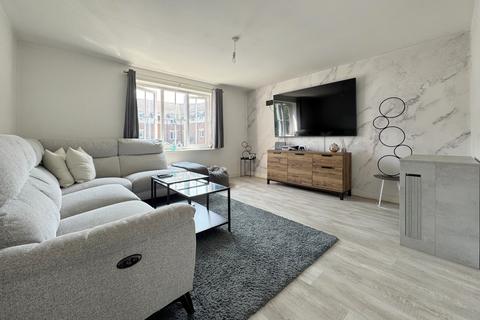 2 bedroom apartment for sale, The Hawthorns, Flitwick, MK45