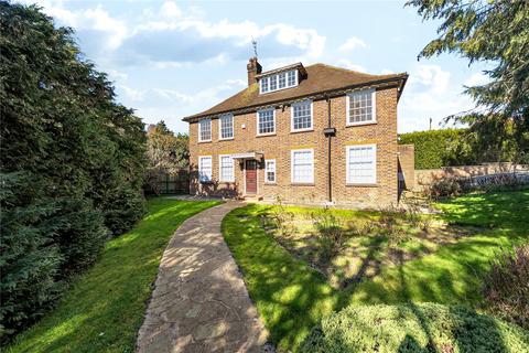 4 bedroom detached house for sale, Elgood Avenue, Northwood