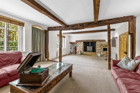 6 bedroom country house for sale, Knightcote Road, Bishops Itchington, Southam