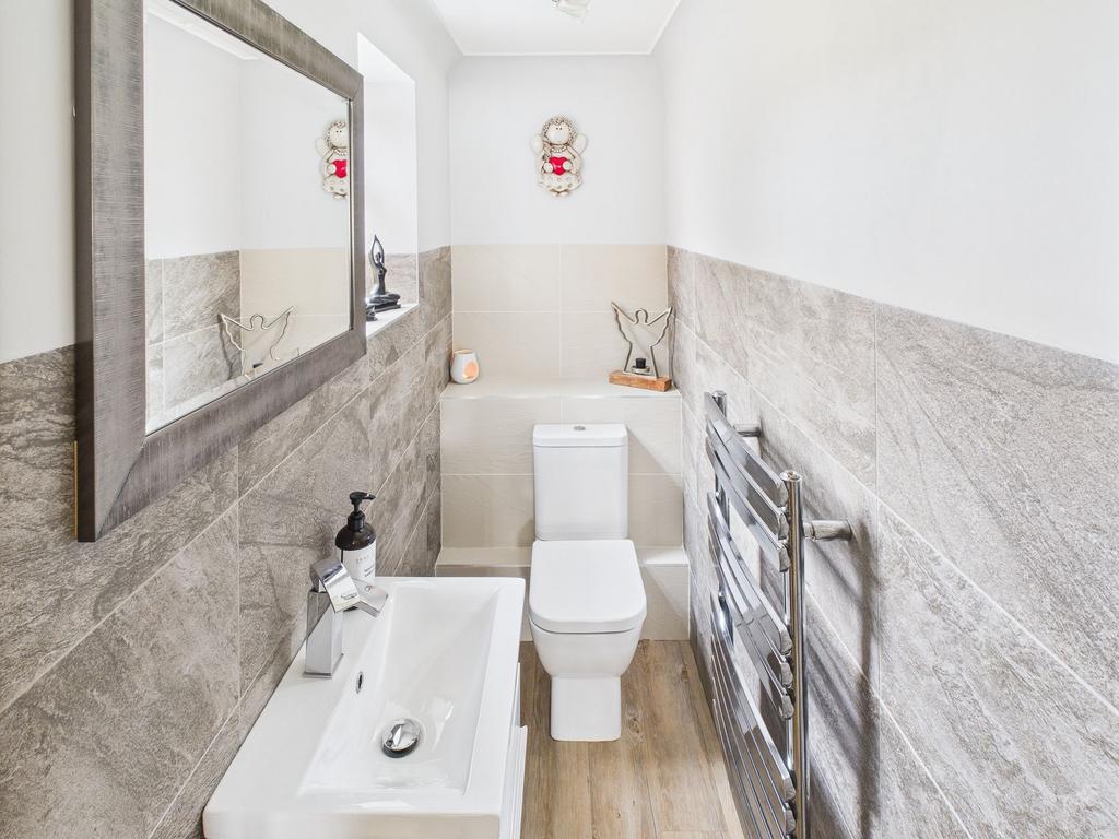 Ground Floor Wc