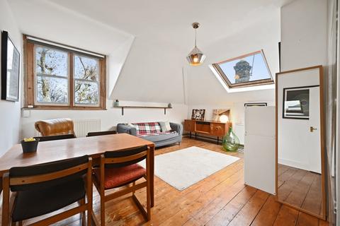 undefined, Cazenove Road, London, N16