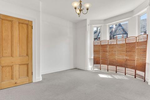 1 bedroom flat for sale, Goldington Avenue, Bedford MK40