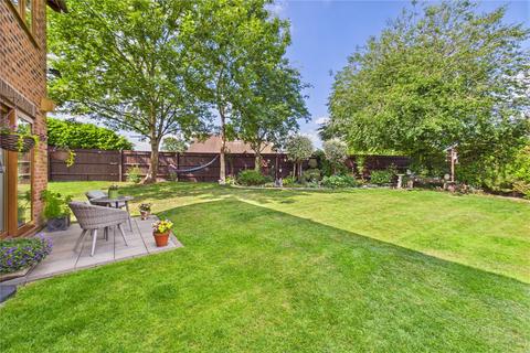 1 Chervil Way, Burghfield Common, Reading, RG7 3YX