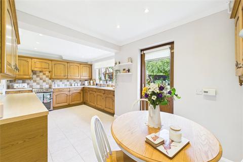 1 Chervil Way, Burghfield Common, Reading, RG7 3YX