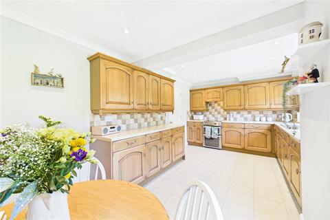 1 Chervil Way, Burghfield Common, Reading, RG7 3YX
