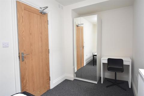 1 bedroom house to rent, Bootham Crescent, York