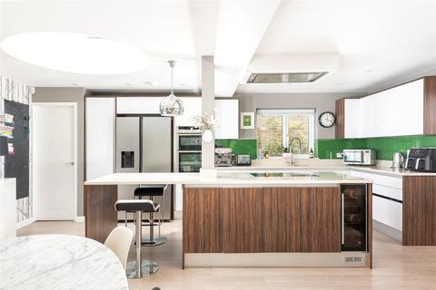 4 bedroom detached house for sale, Summerleys Road, Princes Risborough, Buckinghamshire, HP27