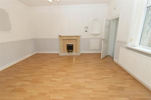 2 bedroom flat for sale, Moore Street, Gateshead