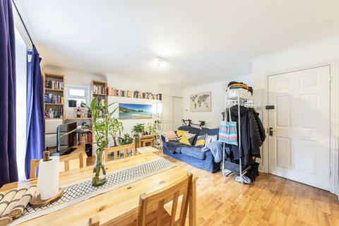 1 bedroom flat for sale, Grange Park, London W5