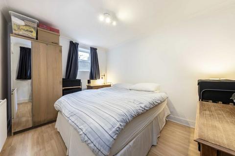 1 bedroom flat for sale, Grange Park, London W5