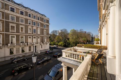 4 bedroom apartment for sale, Queen's Gate Place, South Kensington SW7