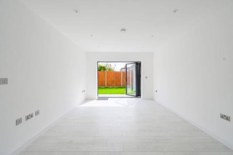 3 bedroom house for sale, Mount Pleasant Road, Walthamstow E17