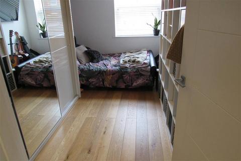 2 bedroom apartment for sale, High Street, Herne Bay