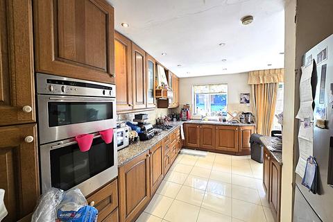 3 bedroom end of terrace house for sale, Boyne Avenue, NW4